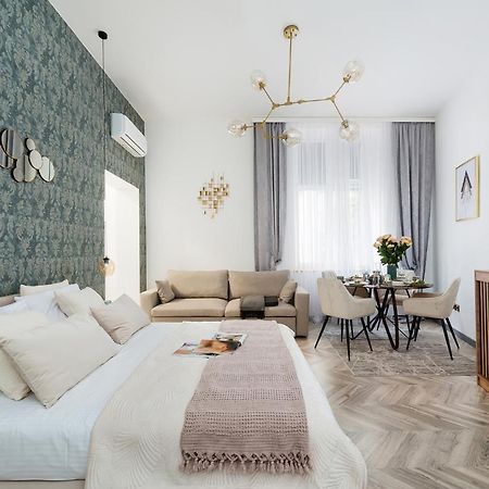 Golden Apartment - Loftaffair Краків Екстер'єр фото