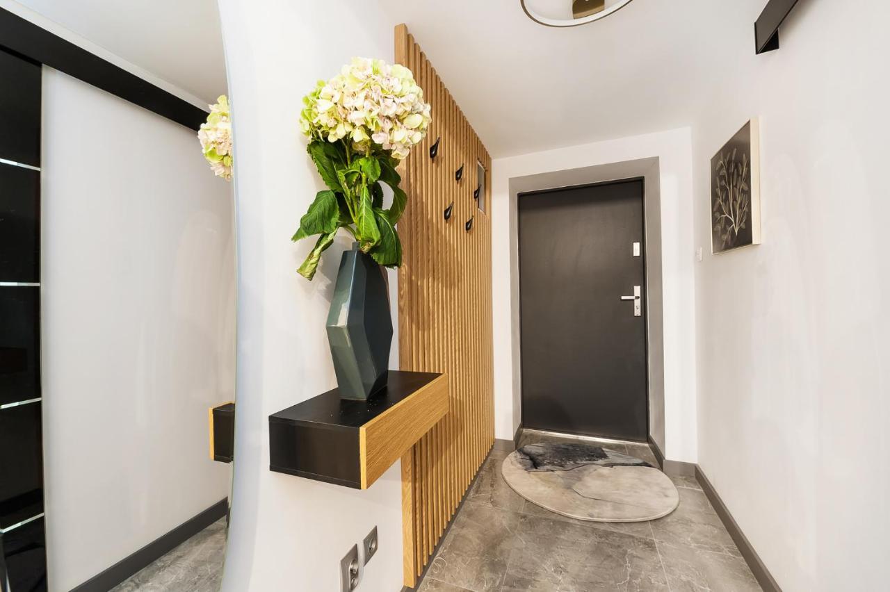 Golden Apartment - Loftaffair Краків Екстер'єр фото